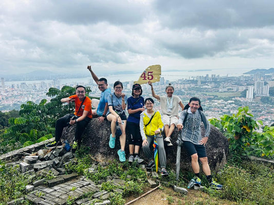 [Morning Tour] Morning Hike and History of Rifle Range
